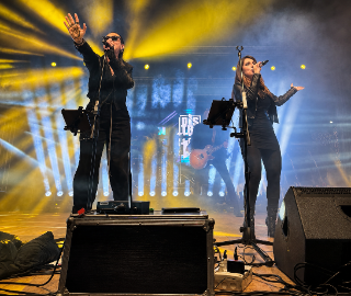 Giulianova - Domenica di musica, al tramonto, con i Distretto 13